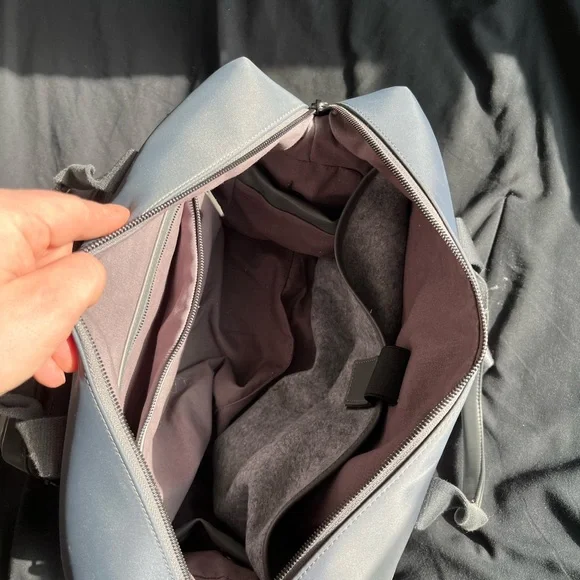 Monos Metro Duffel Dover Grey - Picture 8 of 12